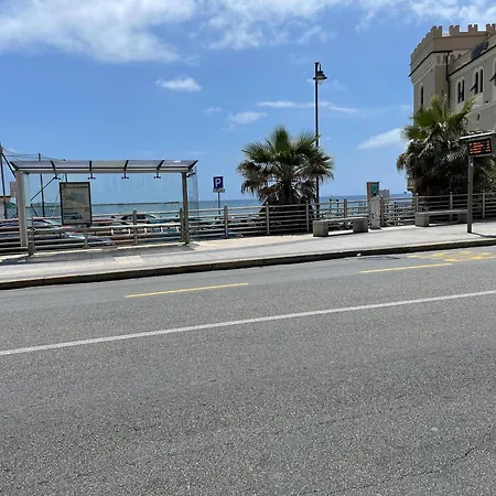 Casa Del Lupo * Genua