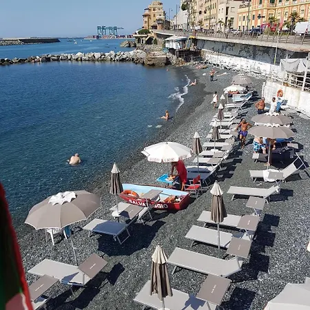 Casa Del Lupo * Genua